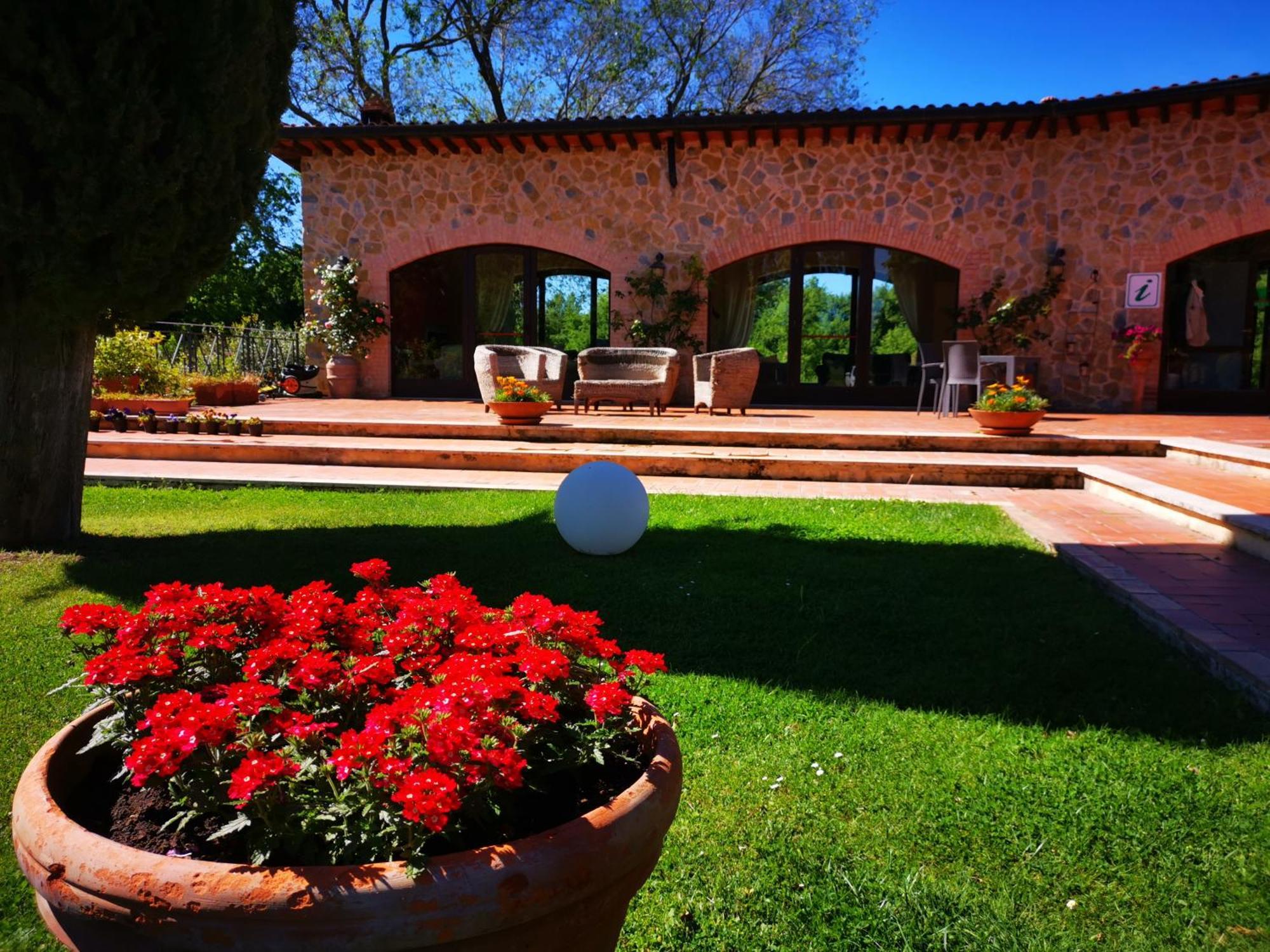 Agriturismo Podere S. Croce Saturnia Kültér fotó