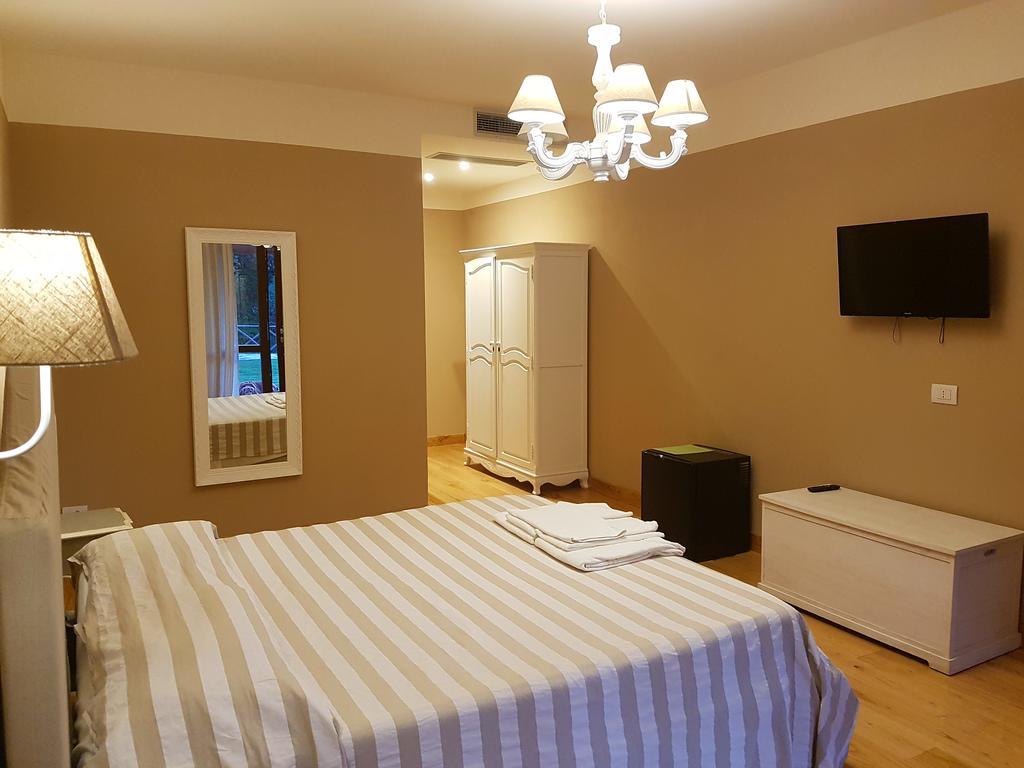 Agriturismo Podere S. Croce Saturnia Kültér fotó